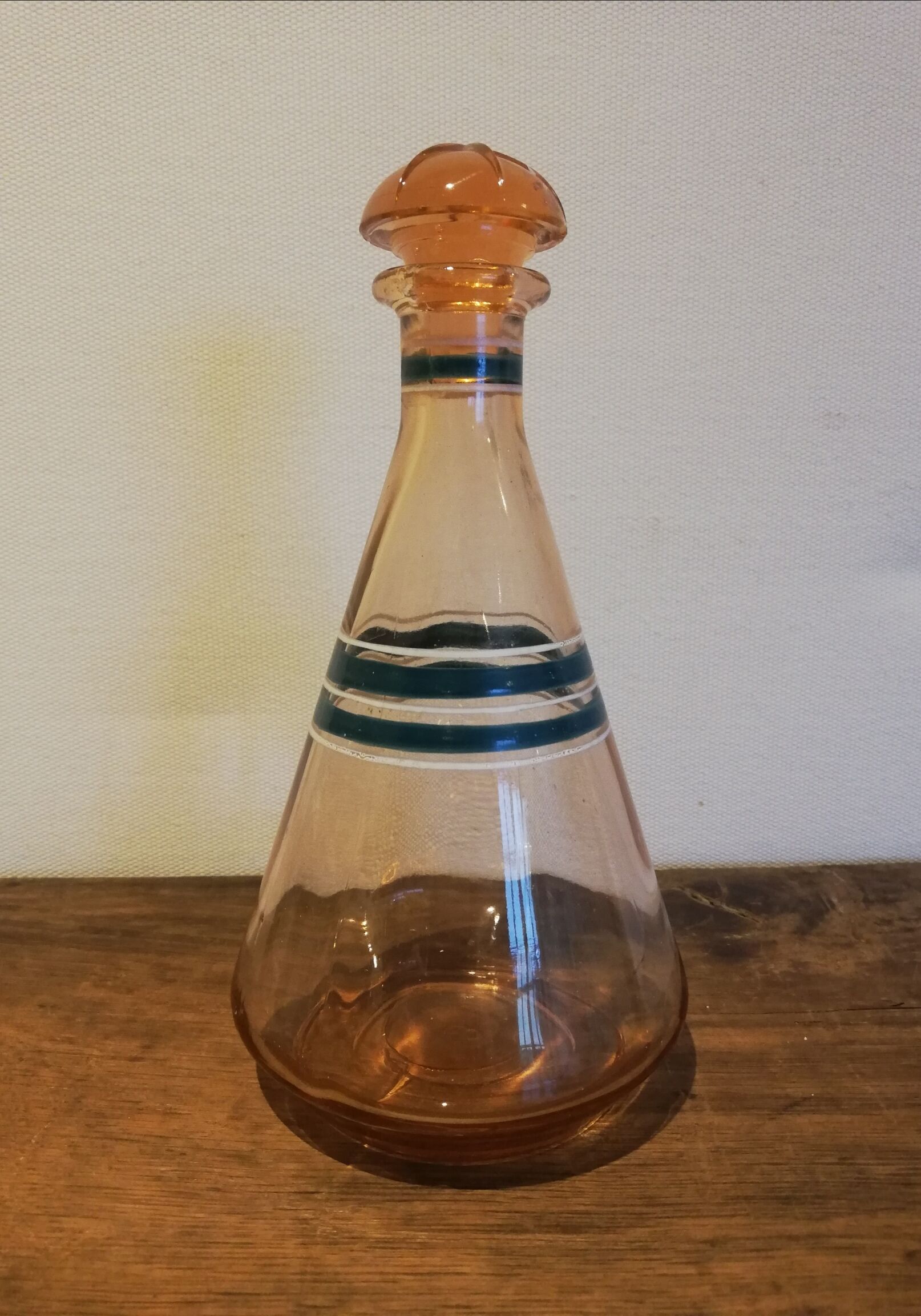 Molded glass decanter