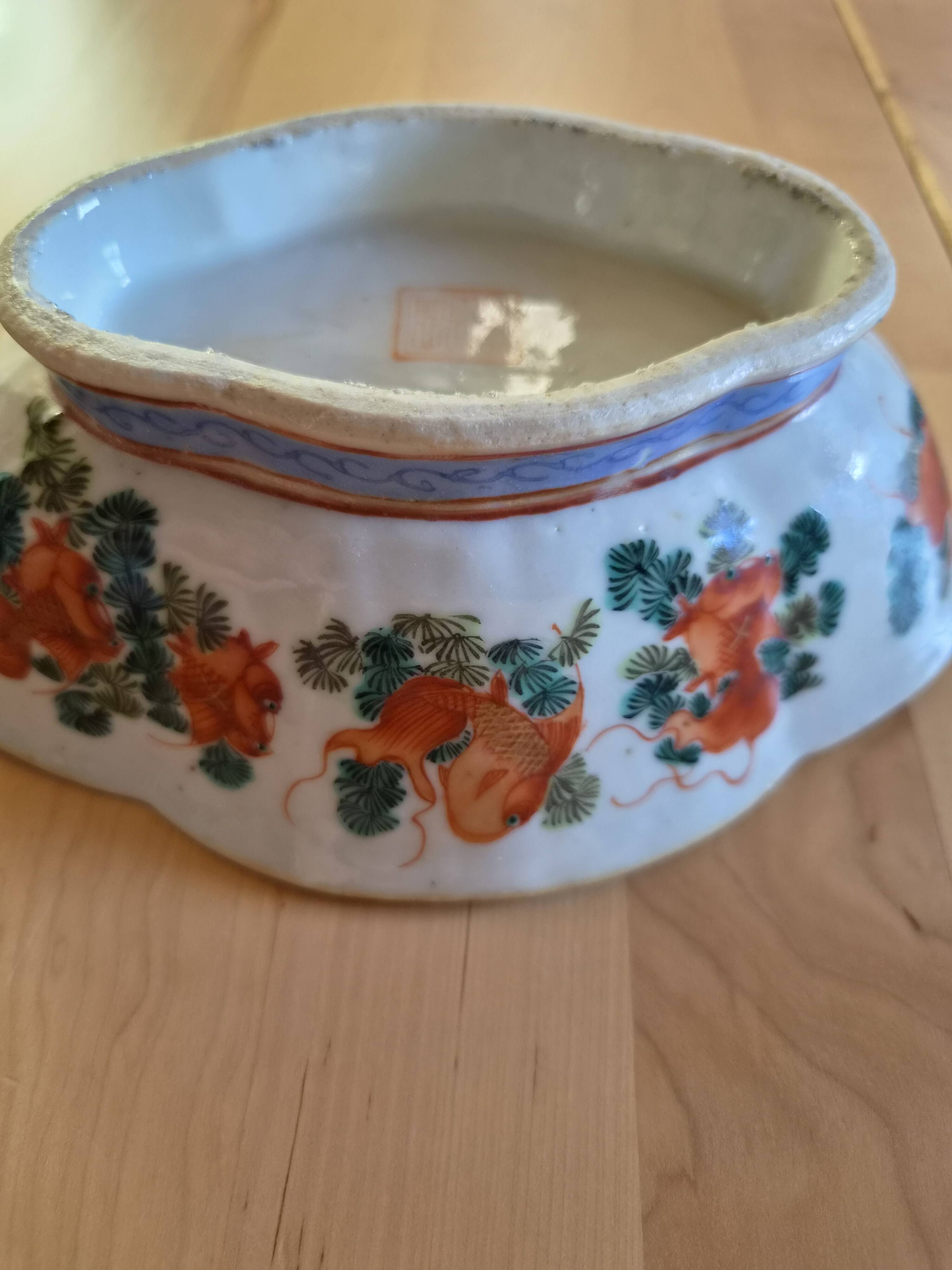 Chinese porcelain bowl