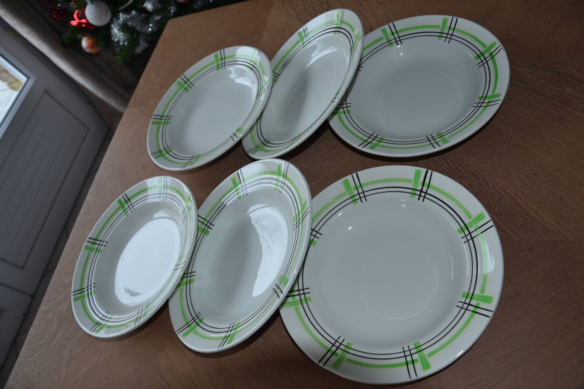 6 assiettes creuses Ceranord St Amand à carreaux
