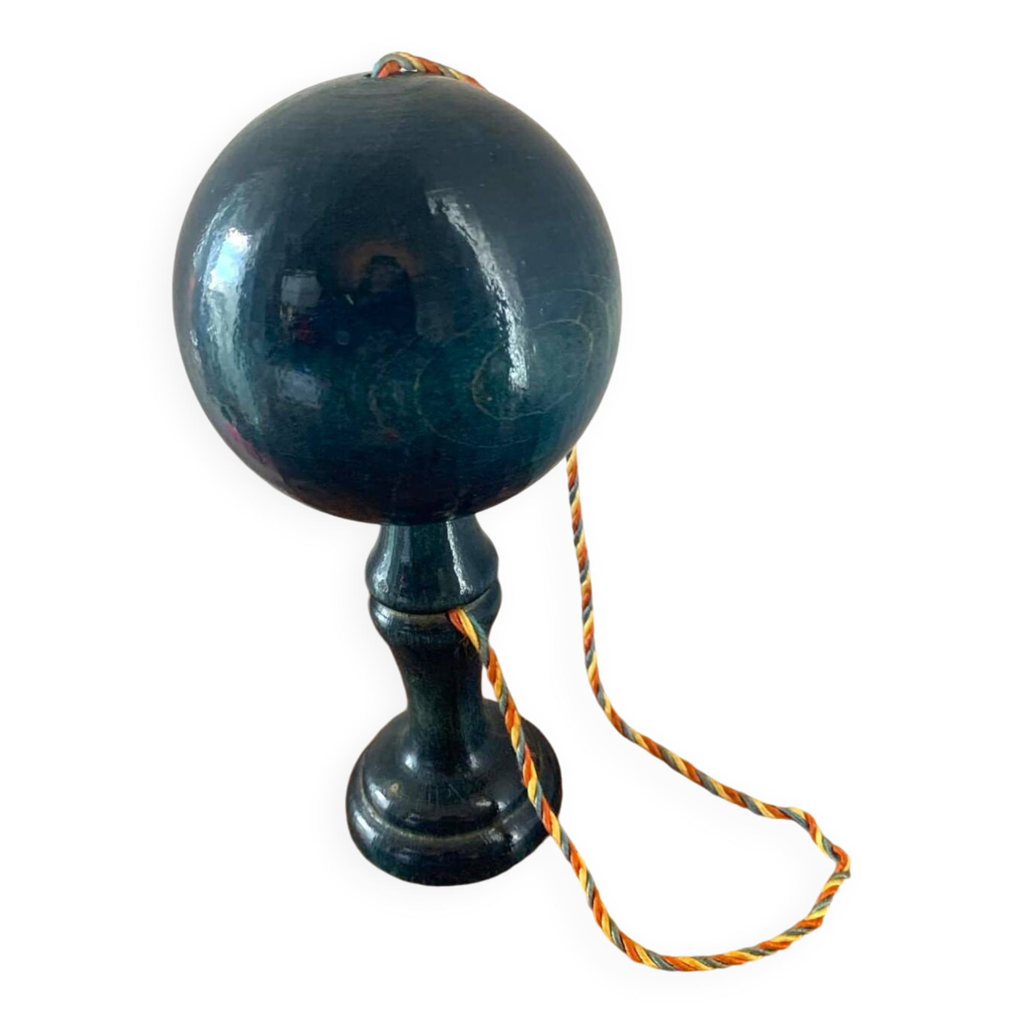 Vintage bilboquet