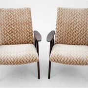 A pair of beige vintage armchairs, Jaroslav Šmídek for Jitona, Czechoslovakia, 1960s