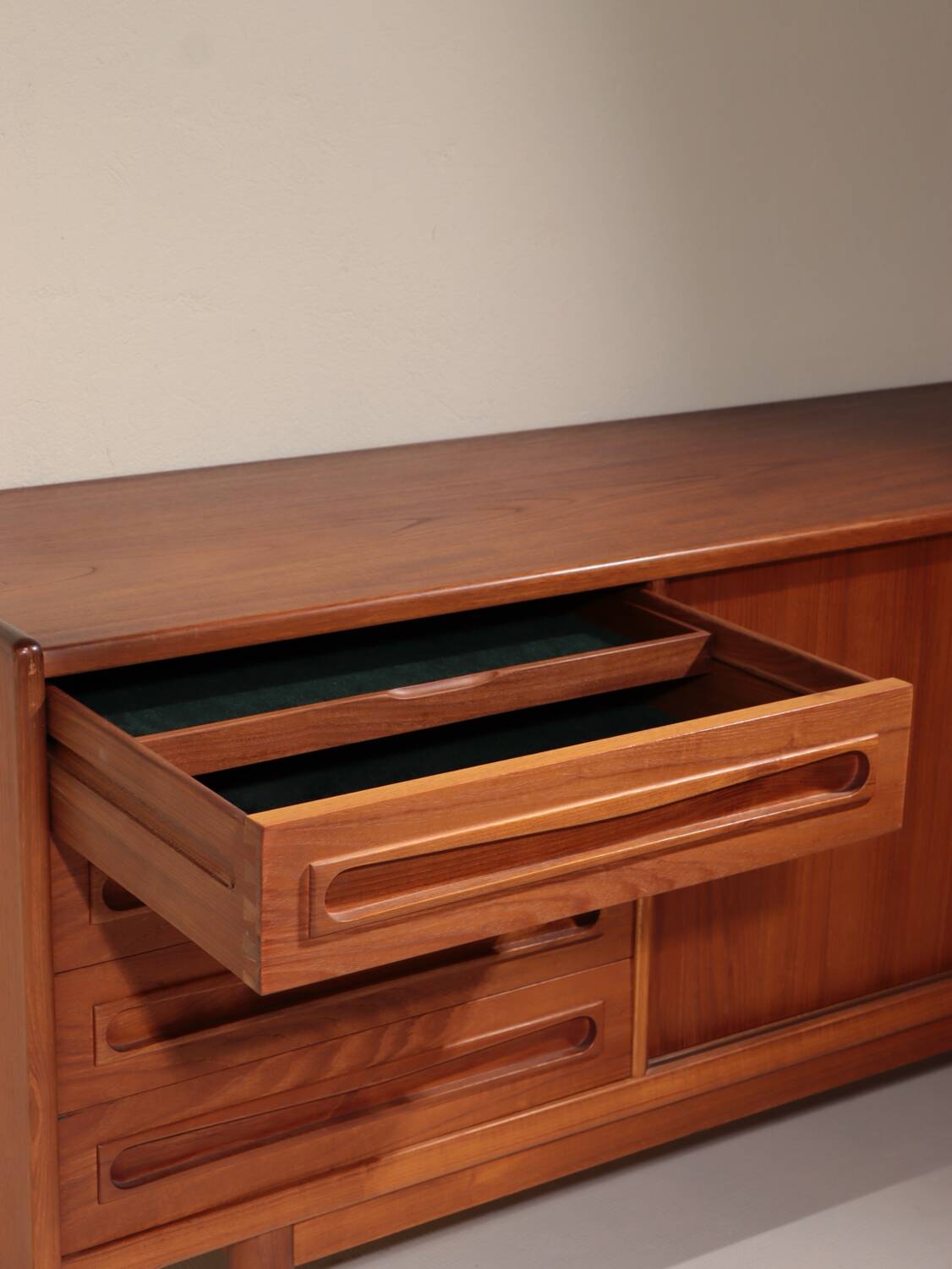 Sideboard Johannes Andersen 1960