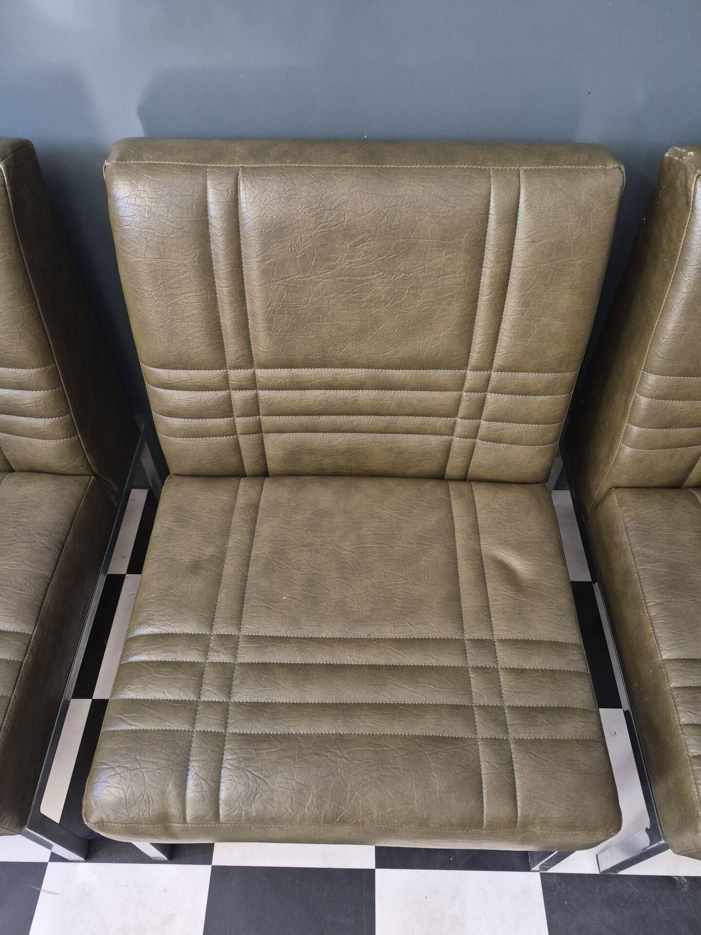 Ensemble suite de 3 chauffeuses fauteuils Vintage