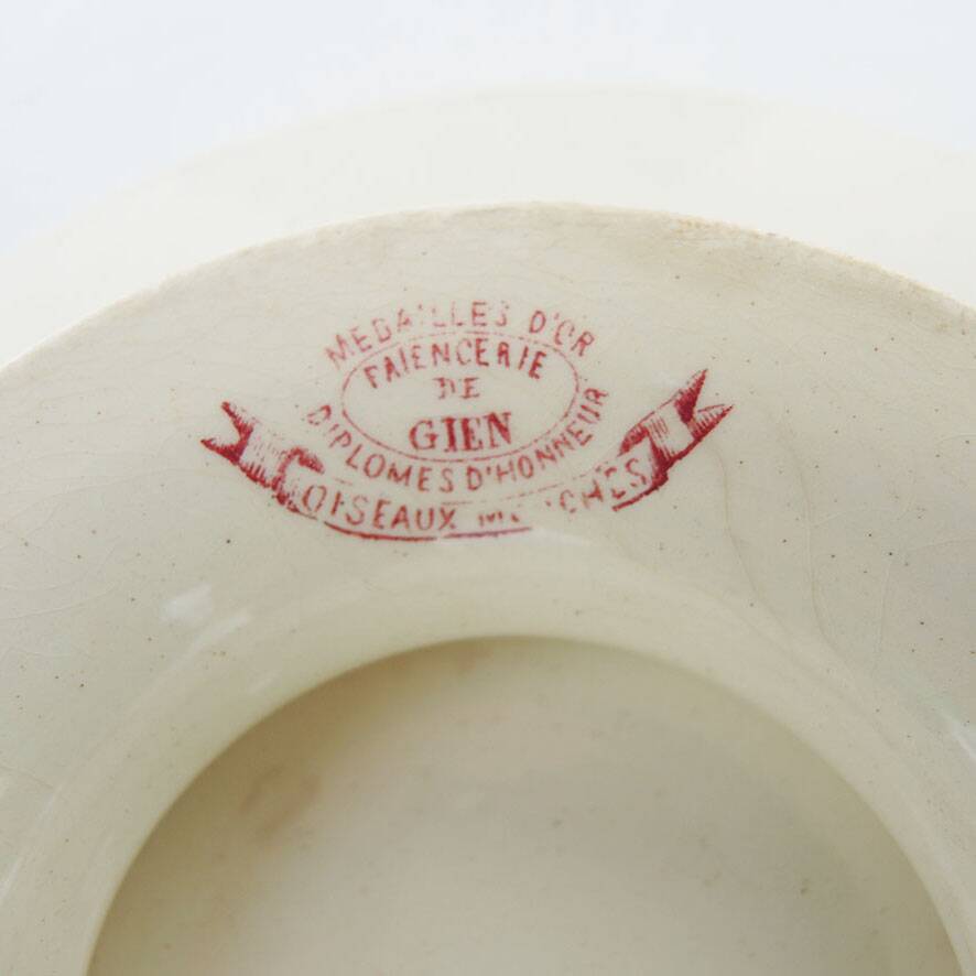 Vintage ceramic pie dish on a stand from Gien – hummingbird design.