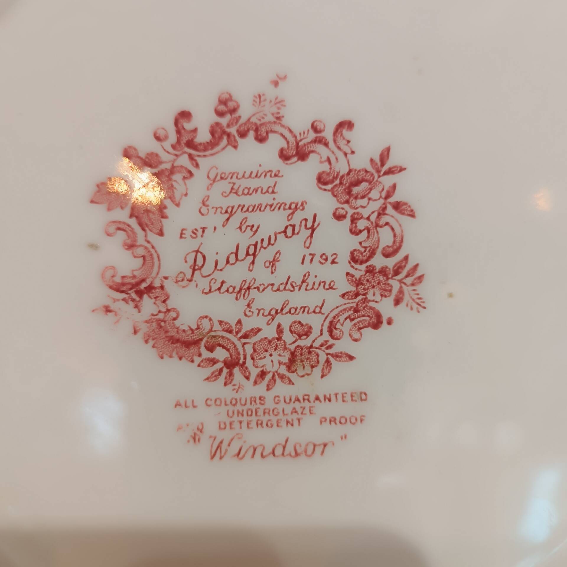 Grand plat faience