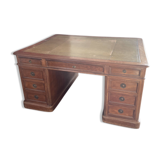 Old double desk