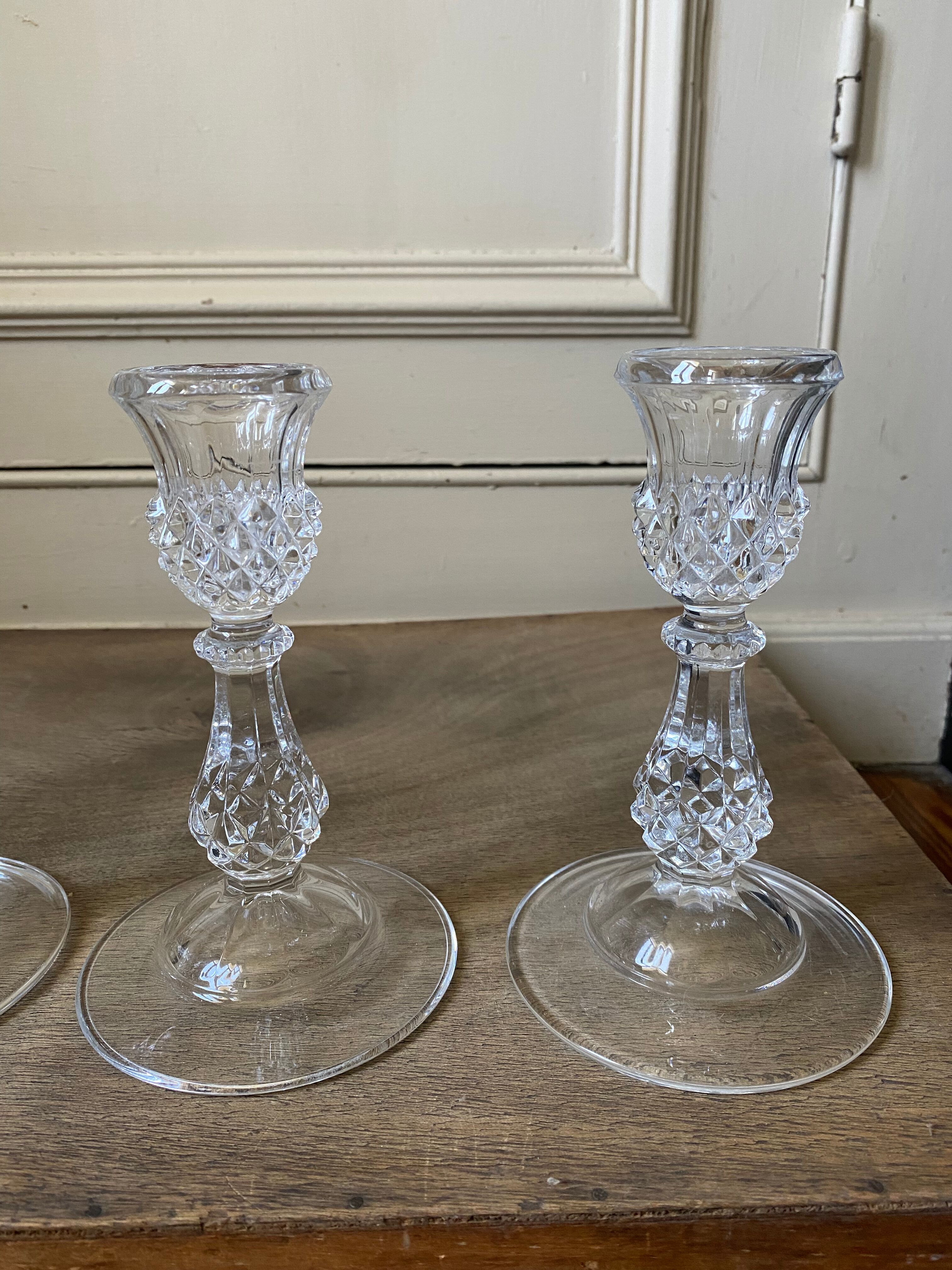 Set of two Arques crystal candle holders