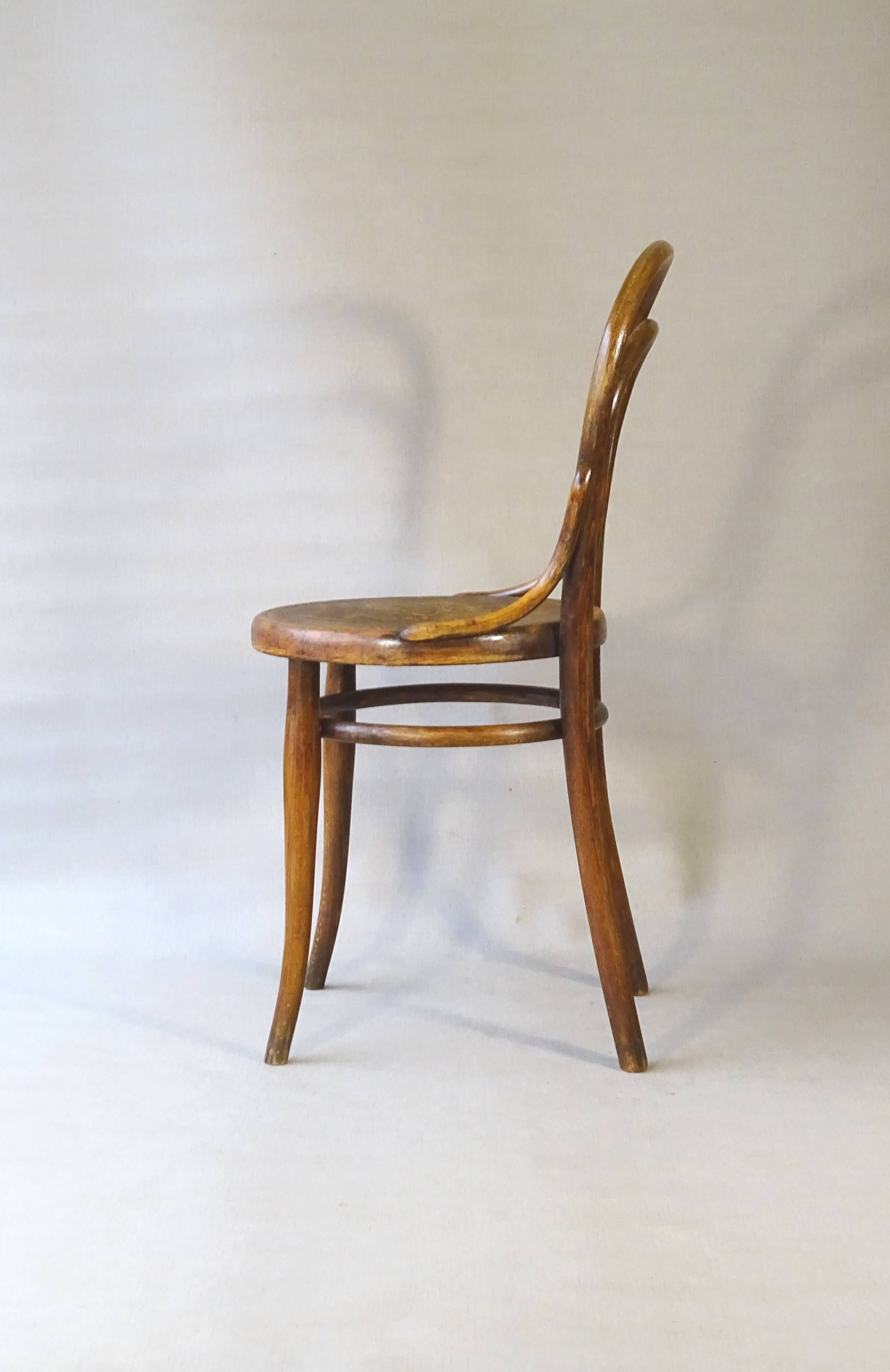 THONET bistro chair N°14 - 1/2 - Ca 1900, wooden seat