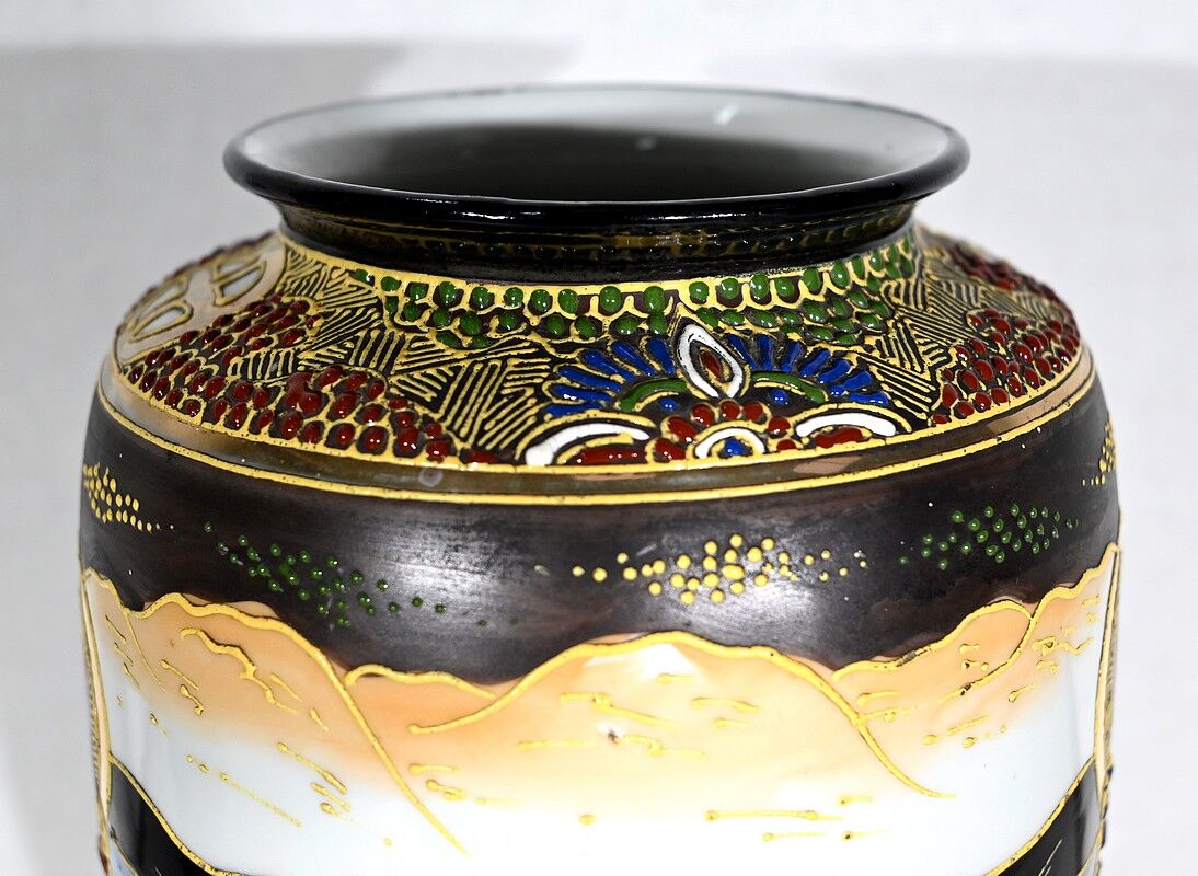 Pair of satsuma vases in japanese porcelain – early twentieth