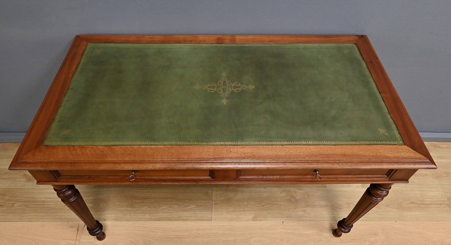 Walnut desk, Louis-Philippe style – Early 20th century
