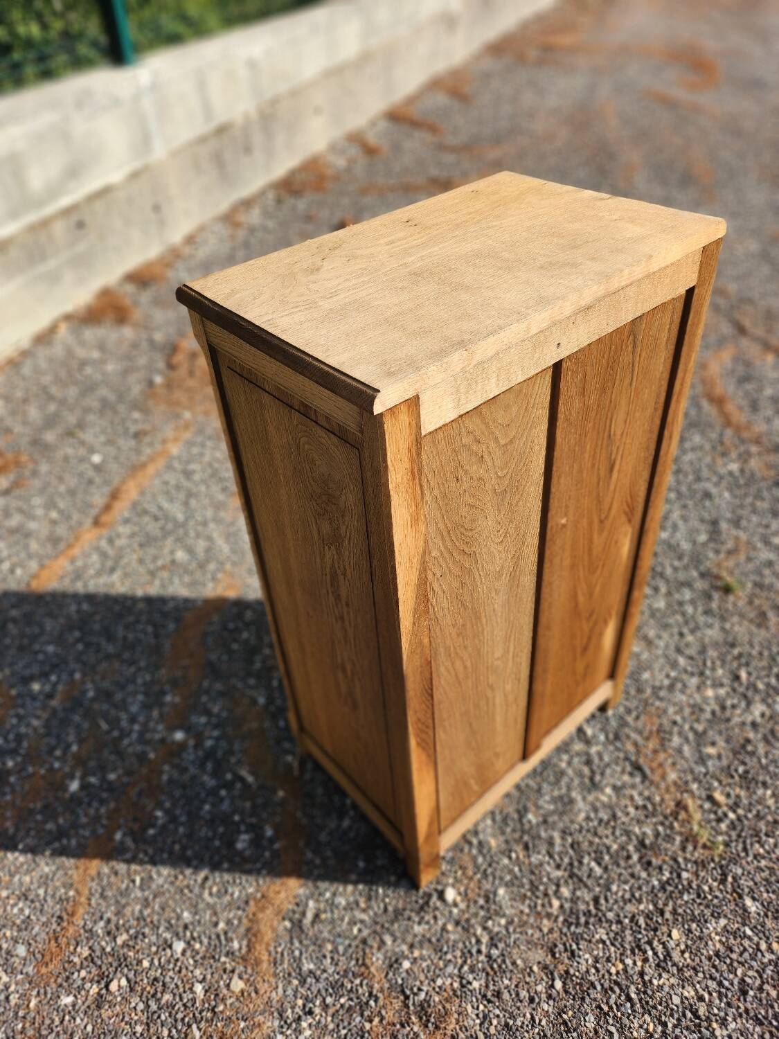 Old small vintage oak 1-door cabinet