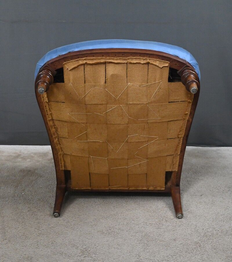 Fauteuil bergère en noyer – début XXe