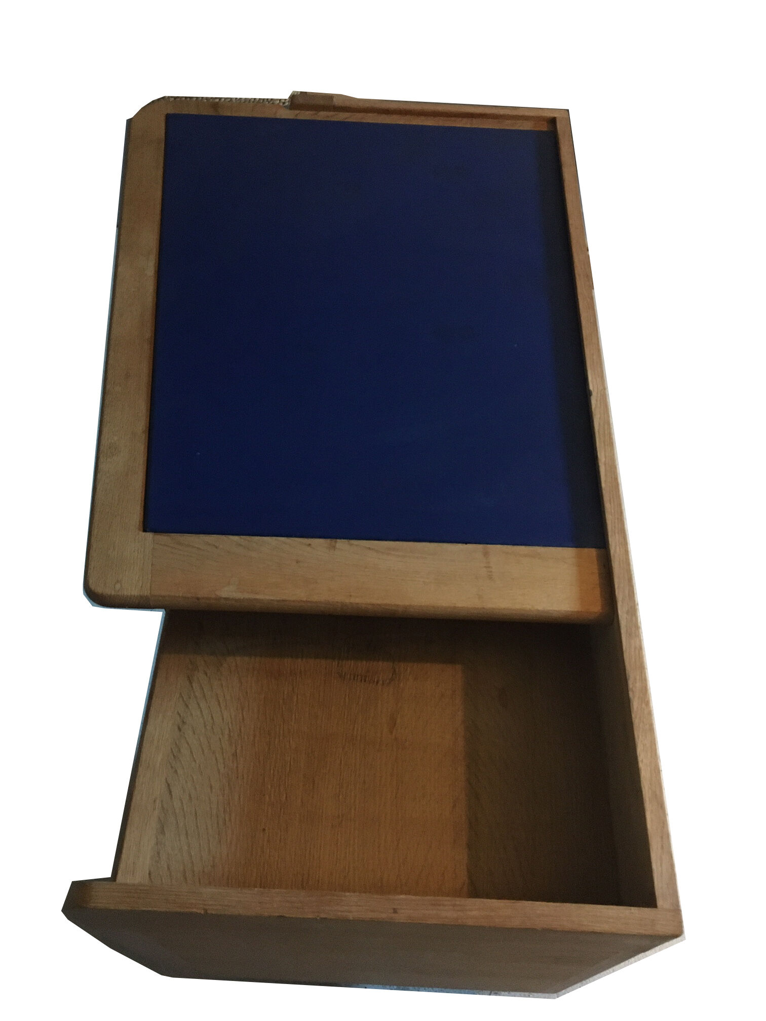 Bureau "etudiant" par Guillerme & Chambron édité par Votre Maison