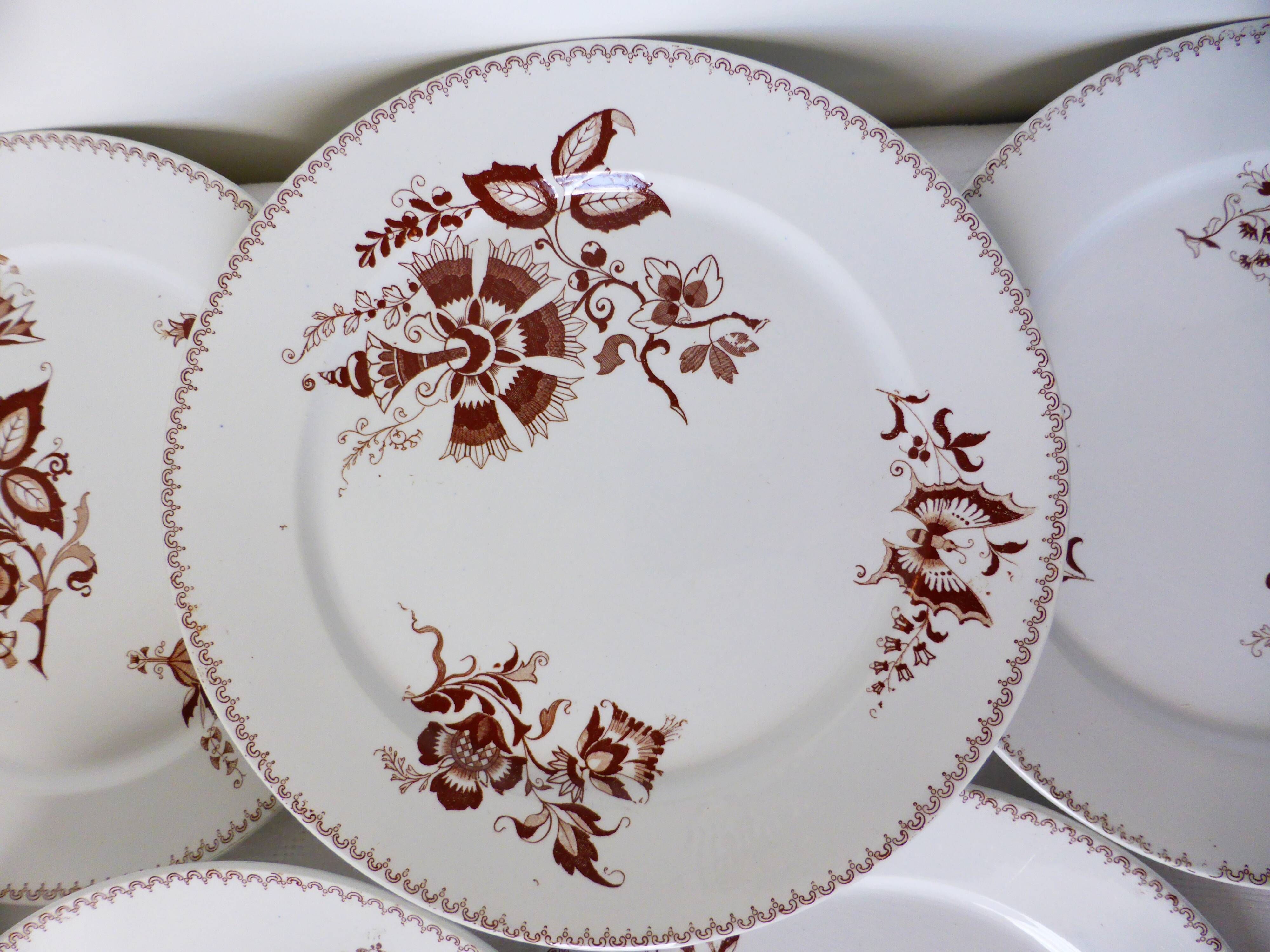 Set of 6 vintage dinner plates from Sarreguemines, Danish model 210412.
