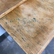 Grande table de couturière