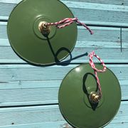 Pair of vintage hanging in green emailled tole 24 cm E14 sleeve