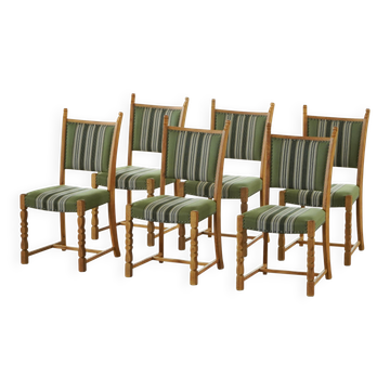 Danish "Mid-Century Modern" style, set of 6 dining chairs in oak signed by Henning Kjærnulf, 1960s.