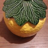 Lemon-shaped ceramic candy