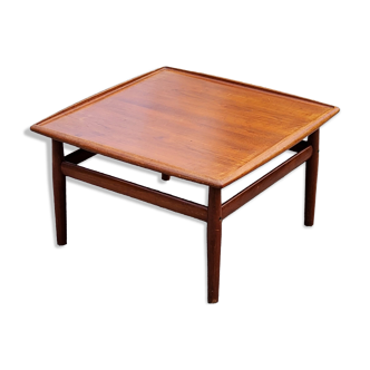 Scandinavian teak coffee table by Grete Jalk from the 70s