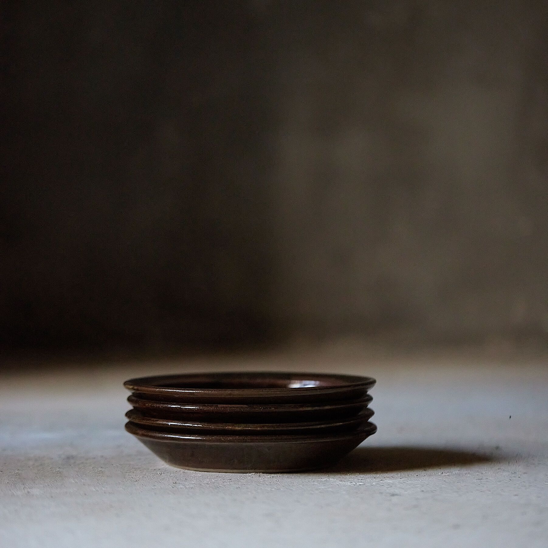 Small terracotta plates  1960