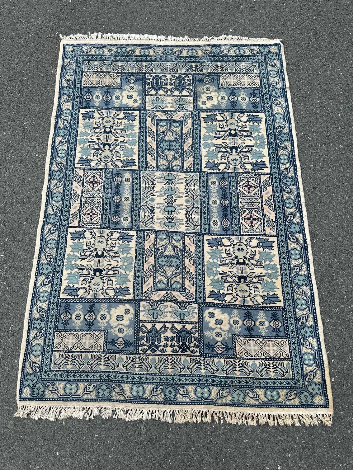 Handmade Tunisian rug
