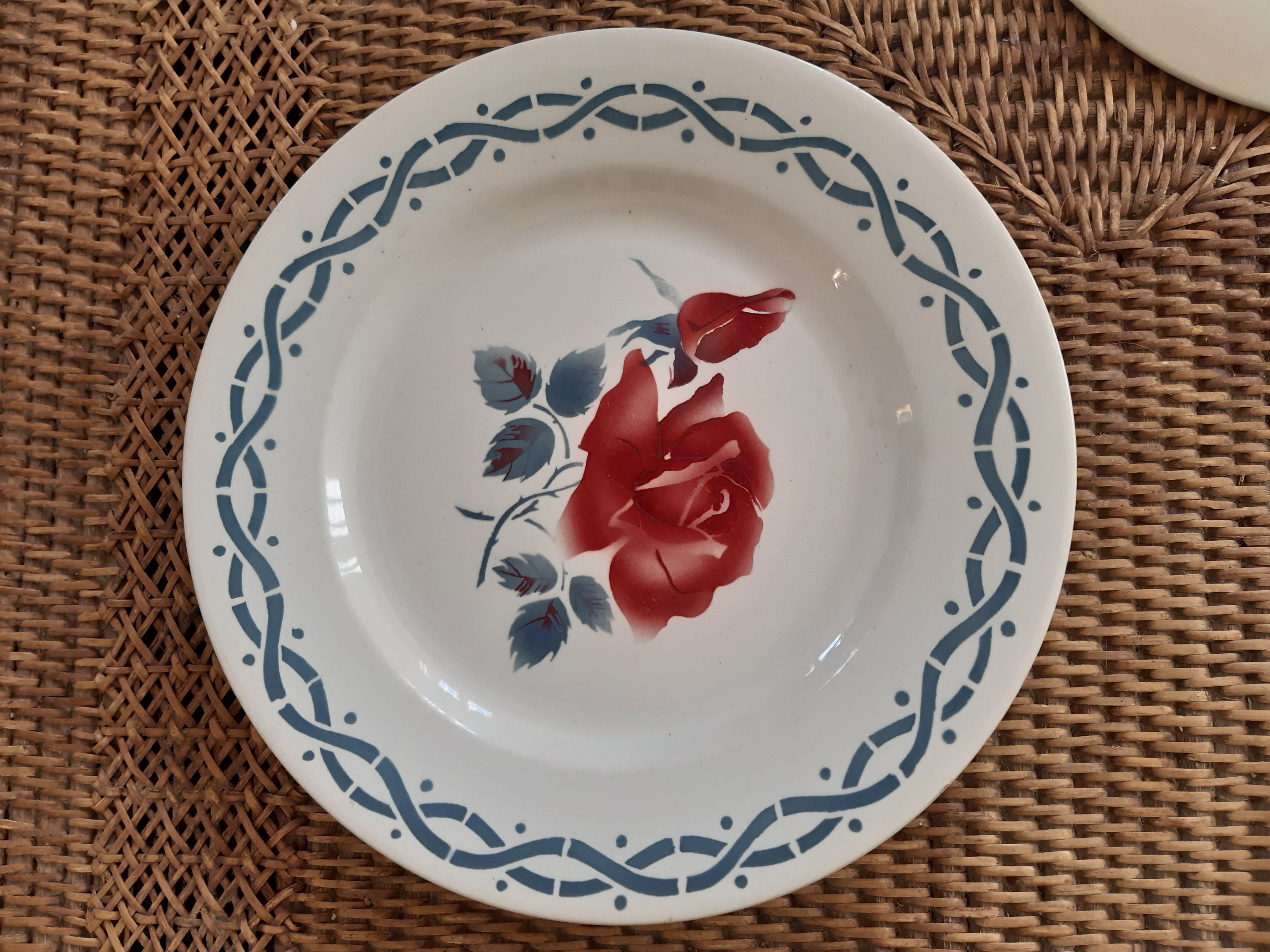 Digoin Sarreguemines plates