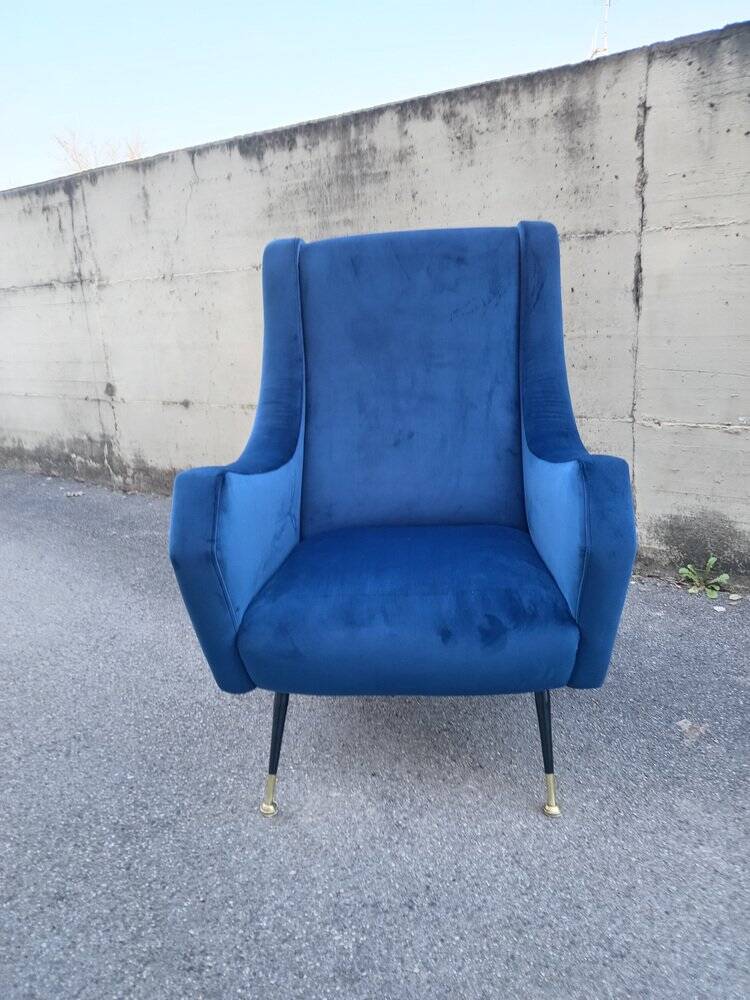 Fauteuil en velours bleu, années 1950