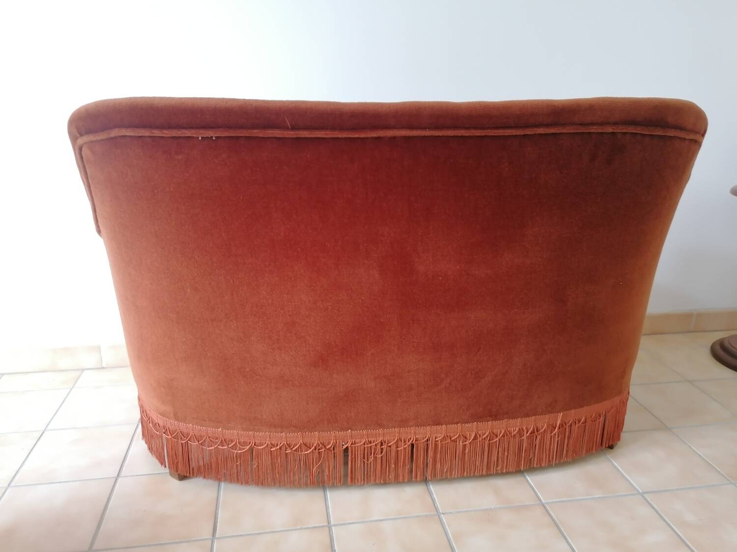 2 seater toad sofa