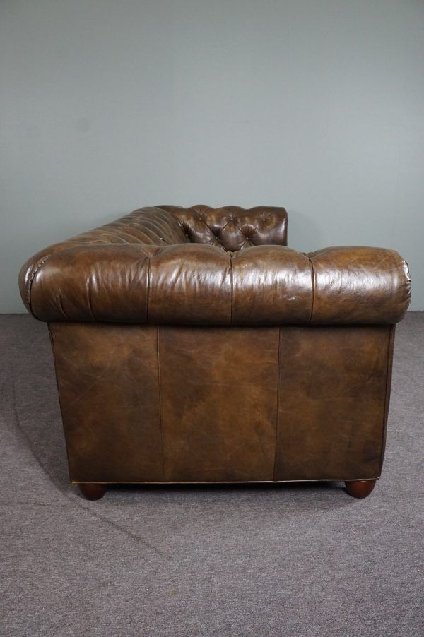 Chesterfield sofa in cowhide leather 3.5 seats