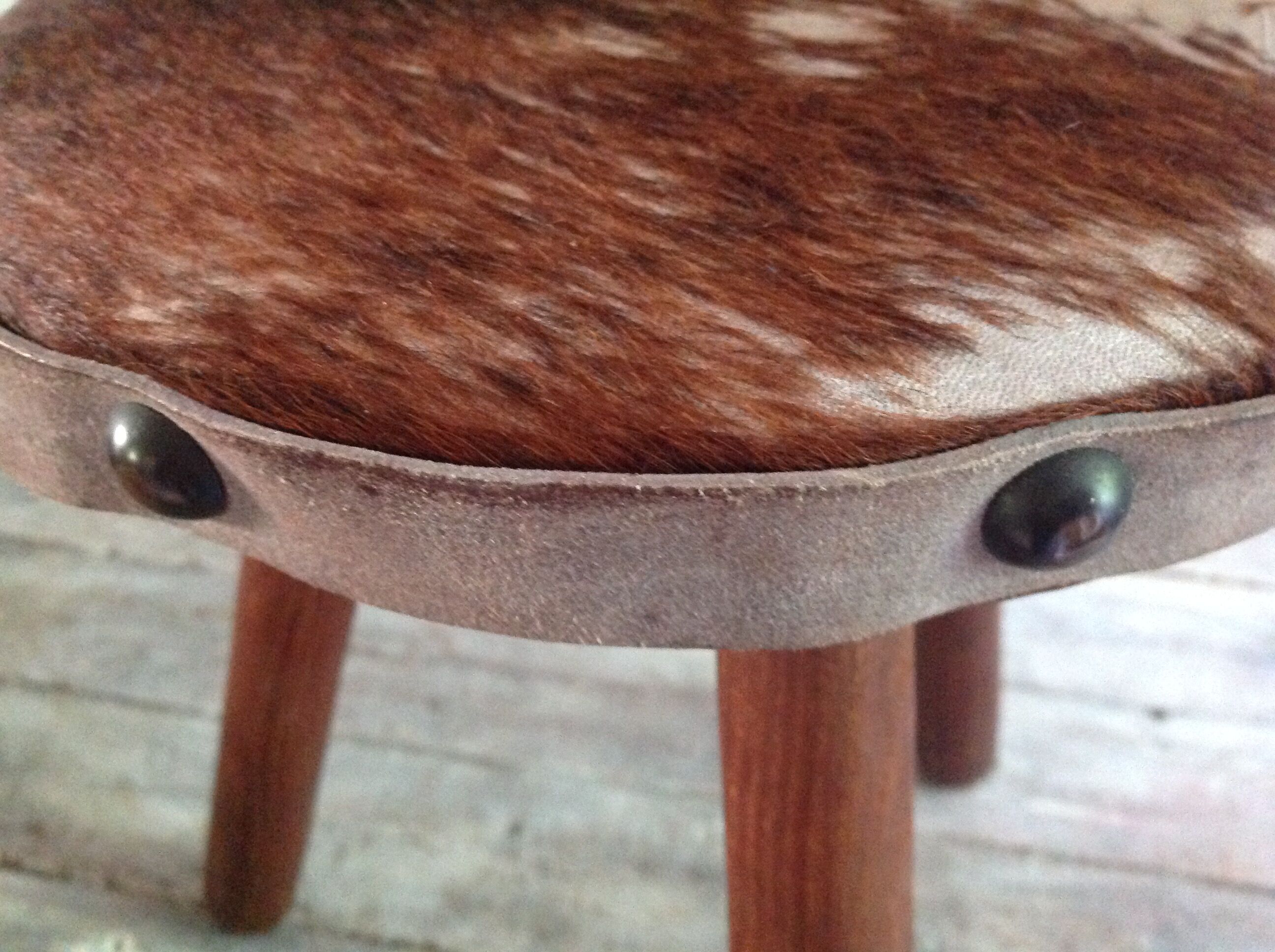 Tripod stool