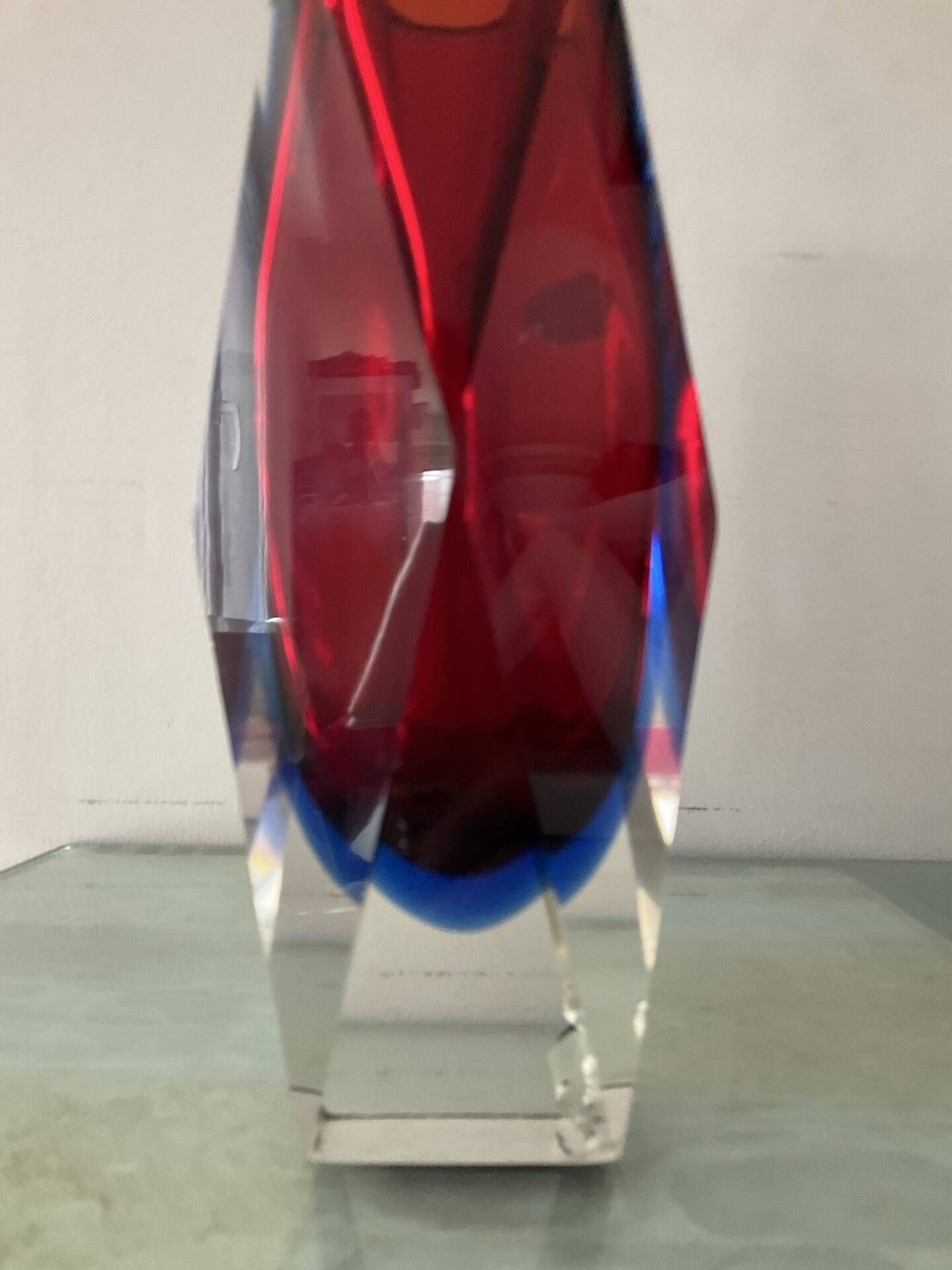 Facet-cut Sommerso vase by Flávio Poli from the 60s-70s.