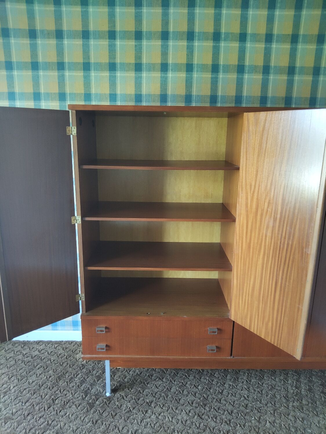 Vintage Scandinavian wardrobe from the 60s – warm wood & clean lines