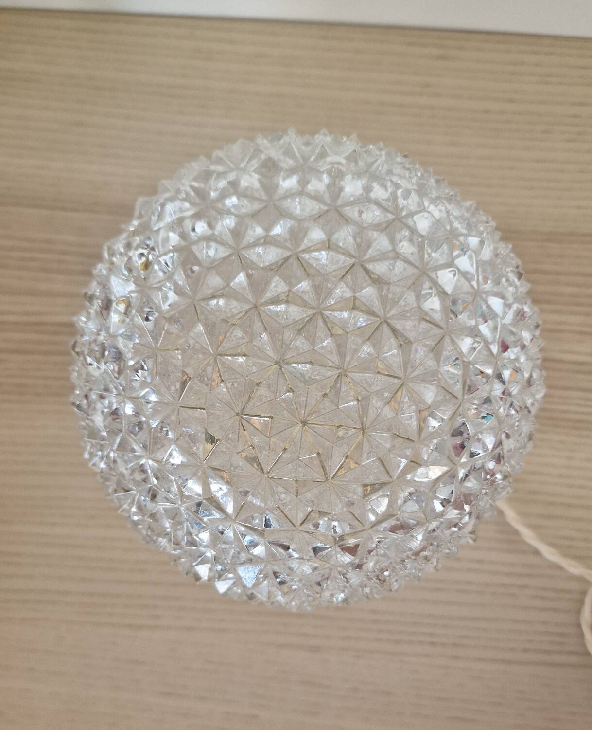 Touch lamp, vintage cut glass, diamond pattern