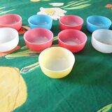 9 ramekins 1970 in Arcopal