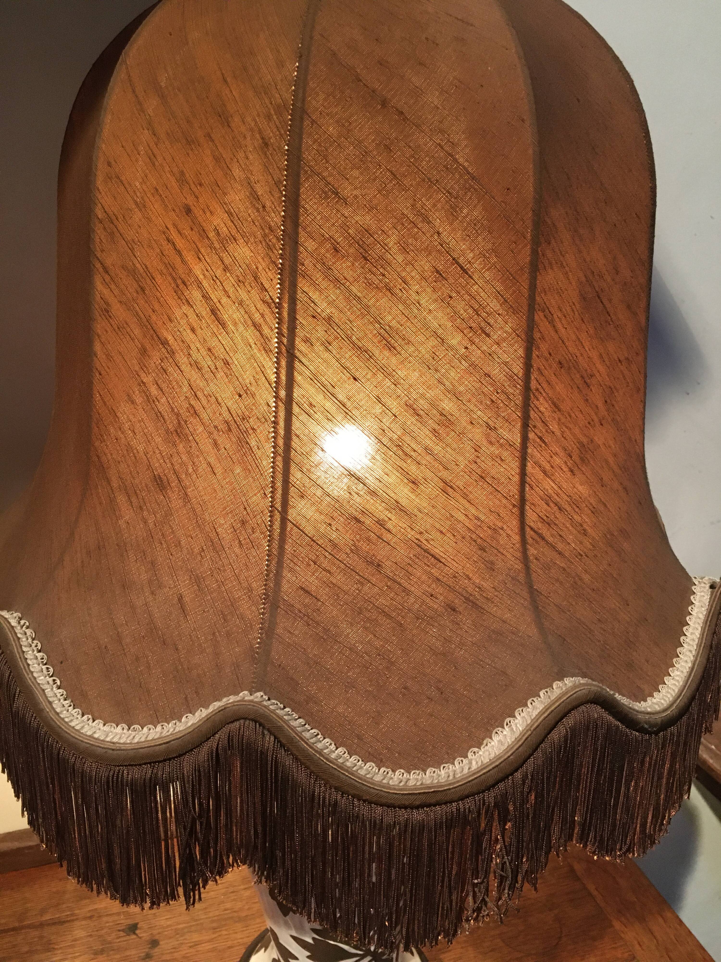 Ceramic lamp and wooden base from the 70s