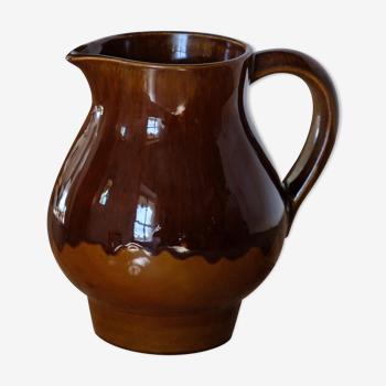 Pitcher Sarreguemines 1970s