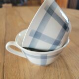 2 old cups