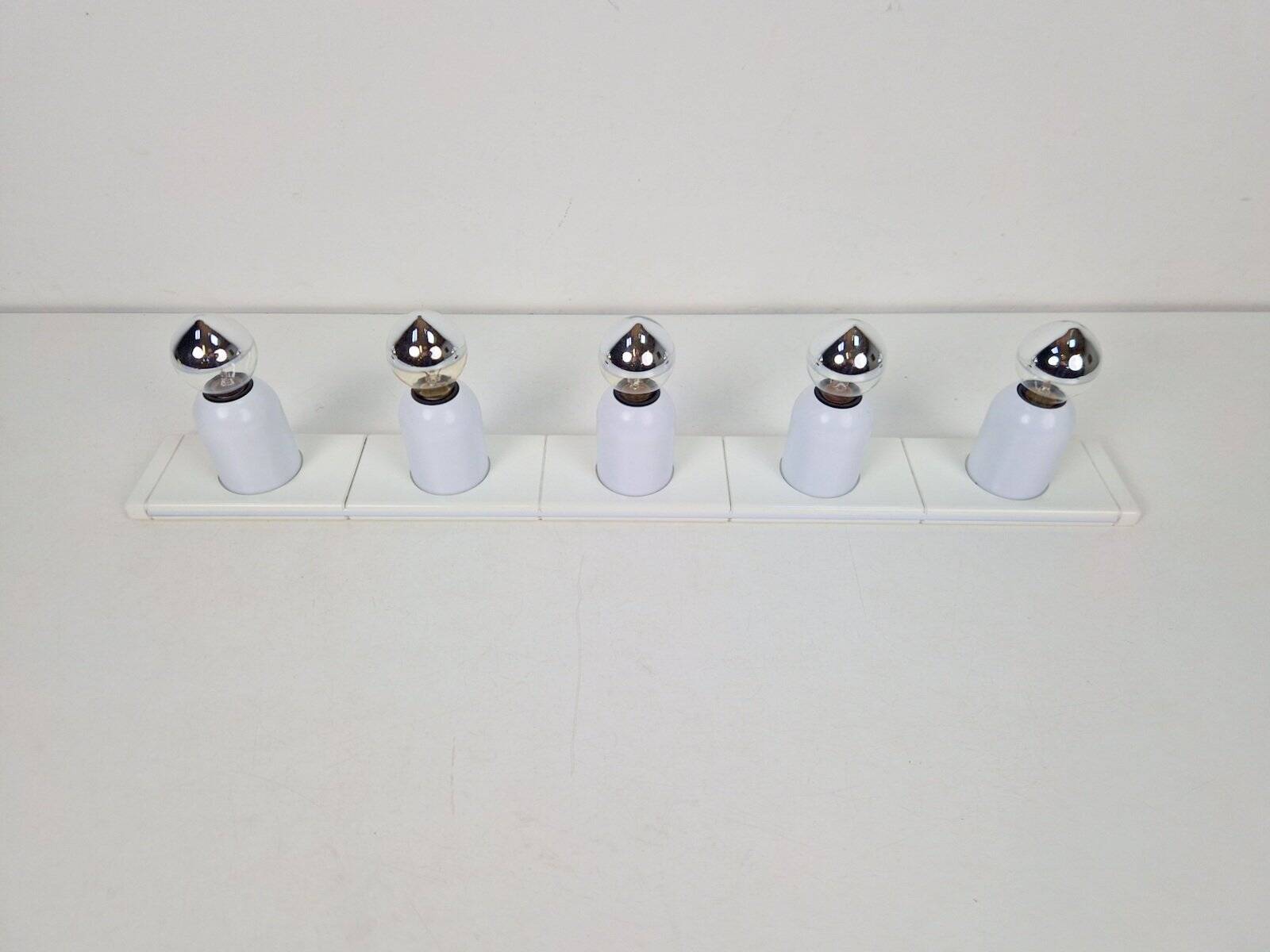 Vintage Space Age Domino Wall Lamp in White from Targetti Sarkey, 1970s
