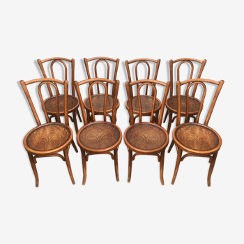 Suite de 8 chaises bistrot viennoises « W.Baumann »