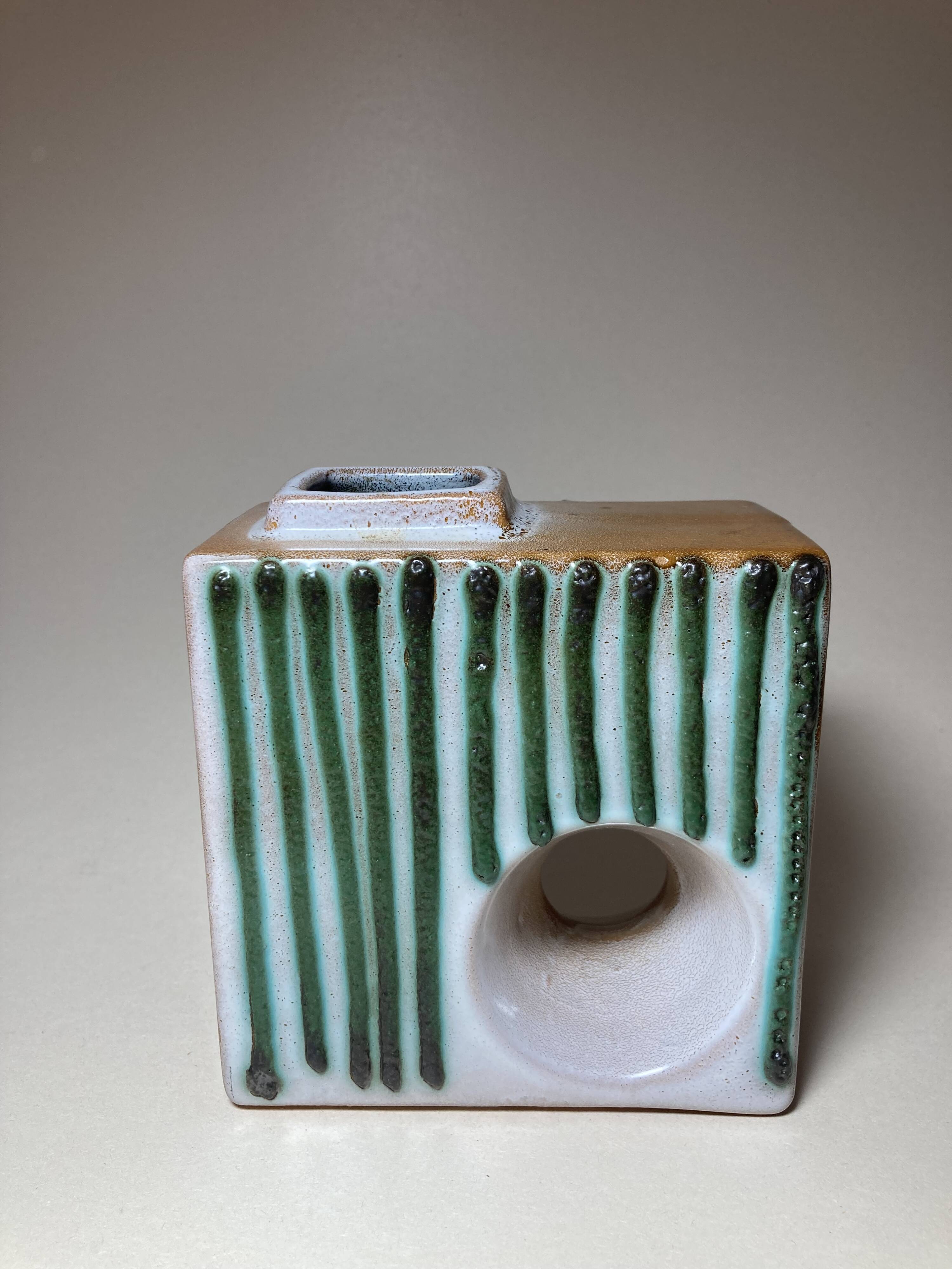 Ceramic vases