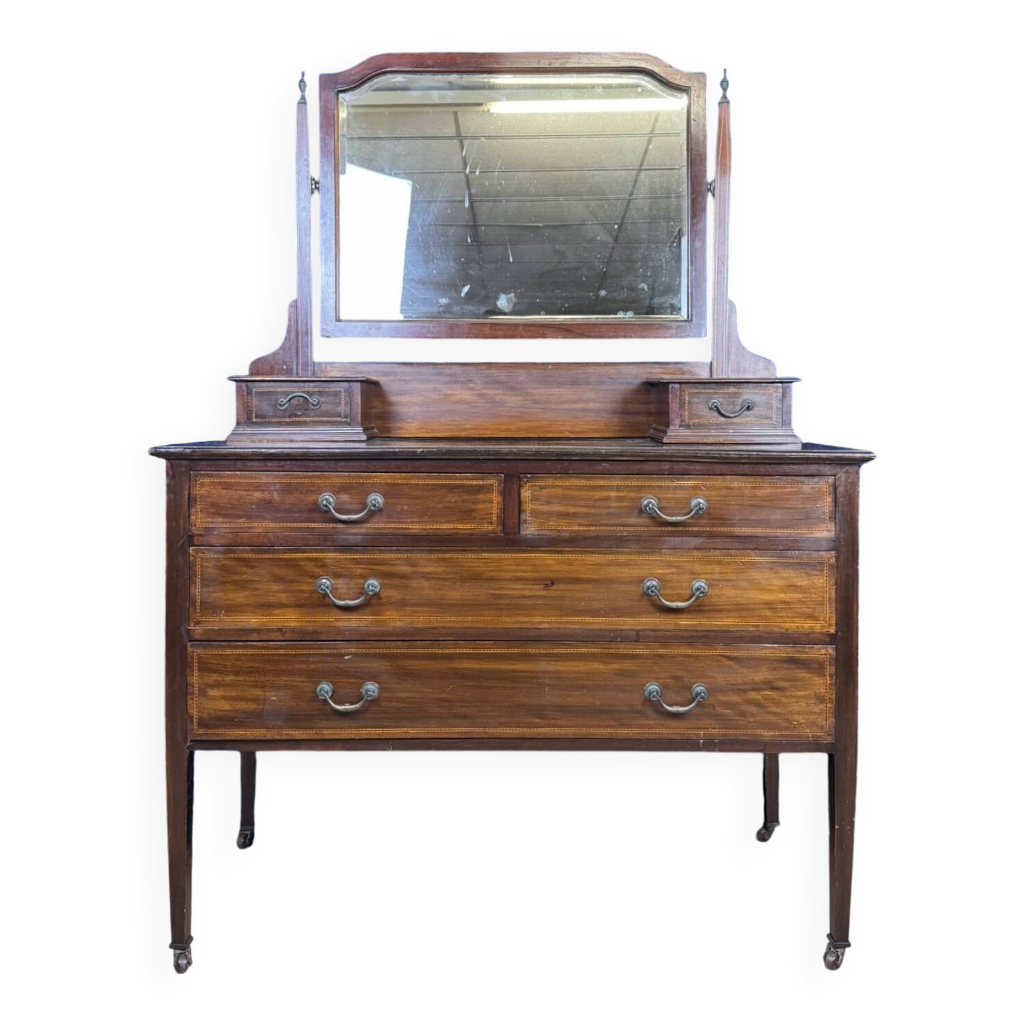 Superb English mahogany psyche chest of drawers circa 1880