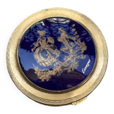 Illustrated powder maker of limoges