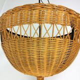 Rattan trash and black metal foot 1950