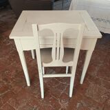 White vintage table with chair and mirror
