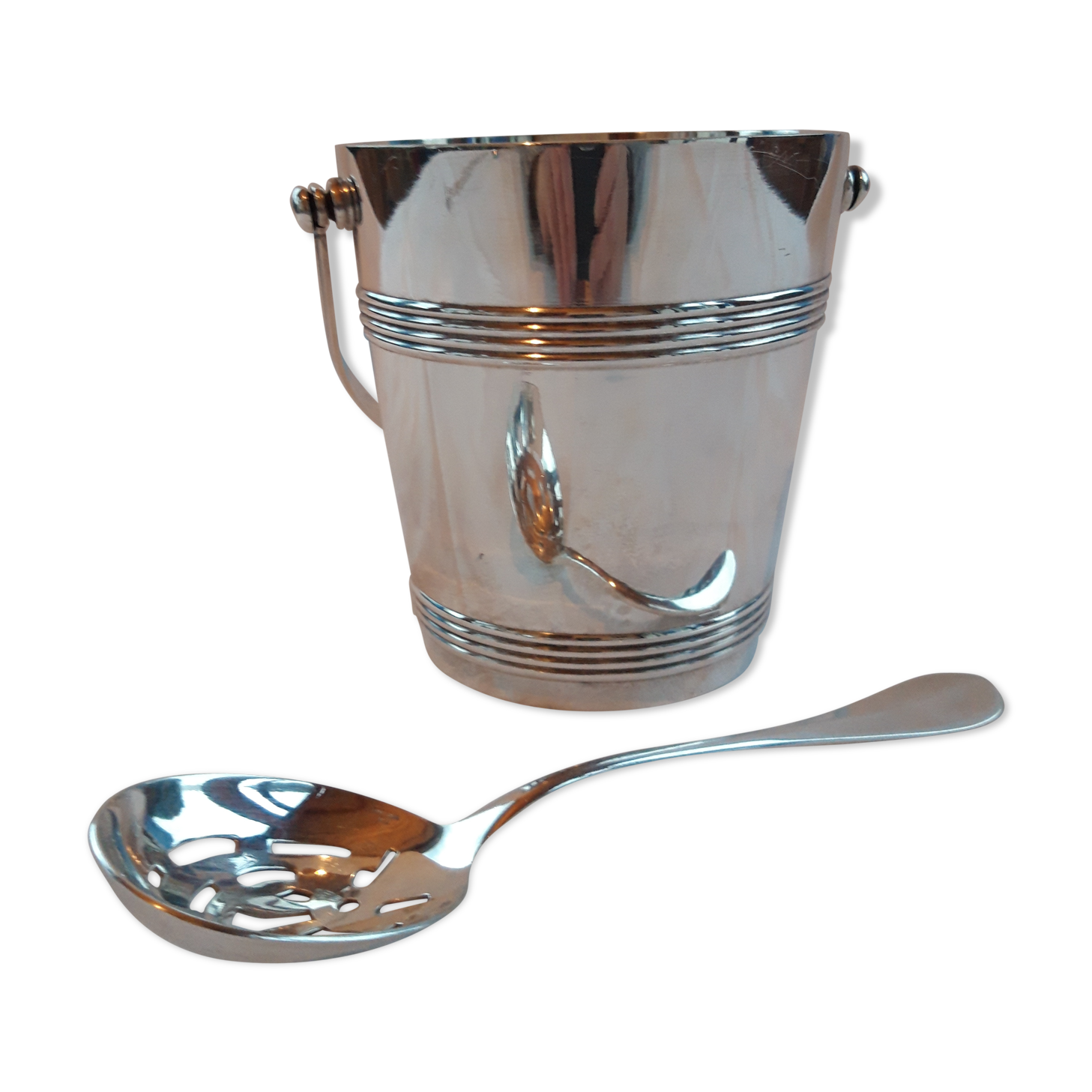 Christofle ice bucket and his spoon