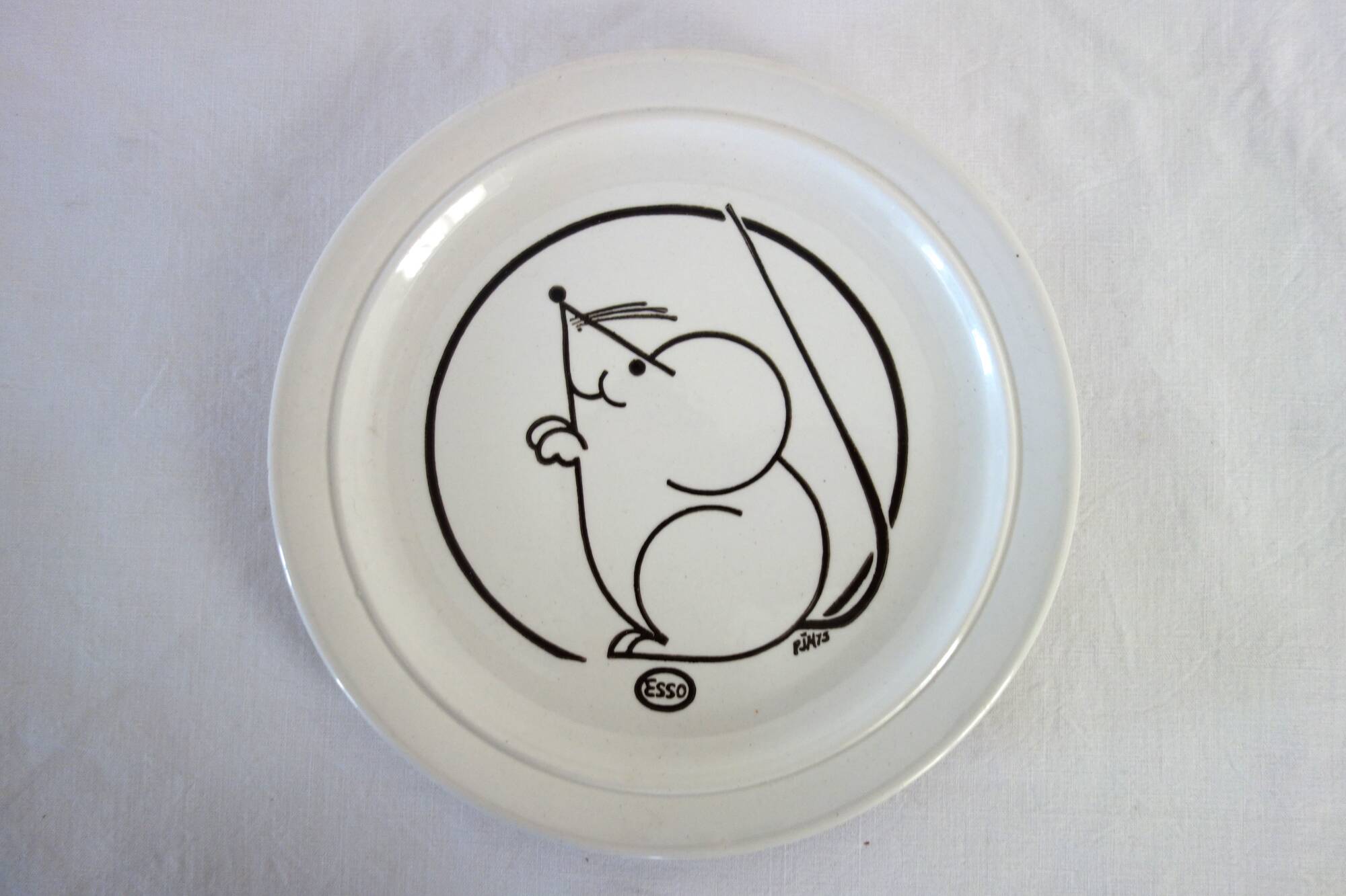 Set of 6 vintage Esso advertising plates