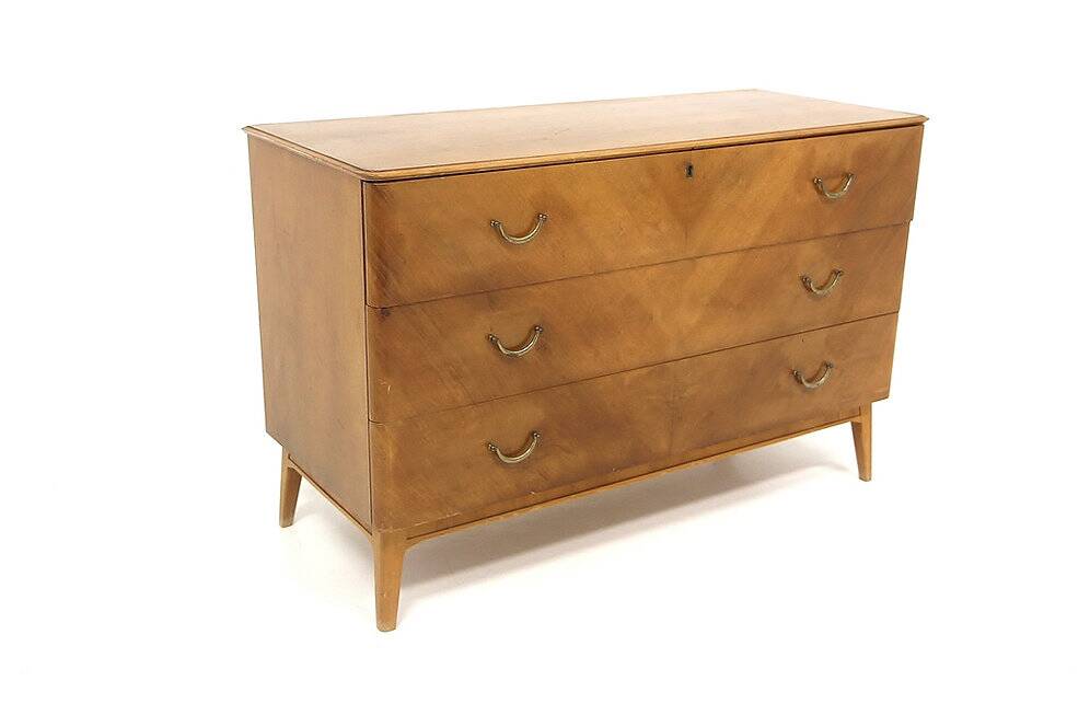 Scandinavian walnut chest of drawers, Swedish modern, Sweden, 1940.