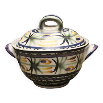 Keraluc Quimper ceramic covered pot