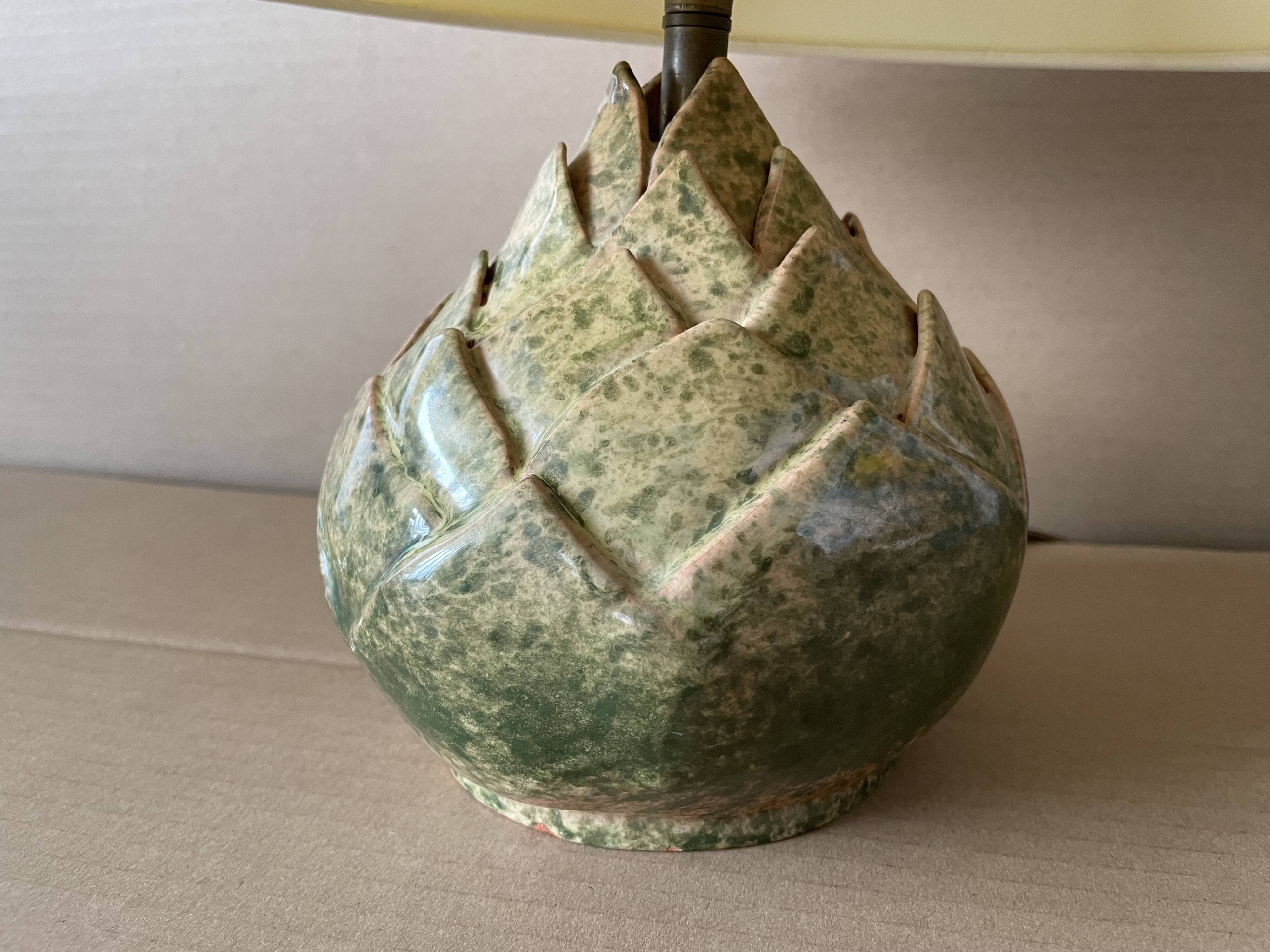 Ceramic table lamp