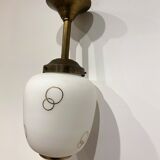 Opaline suspension